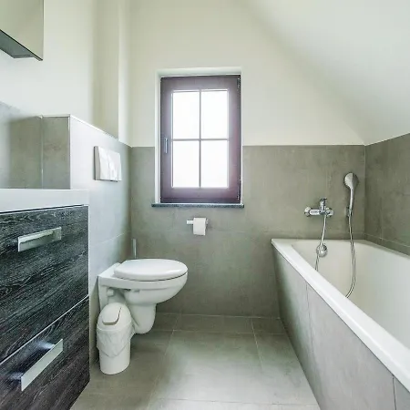 Ferienhaus Three-bedroom Holiday In Linstow *