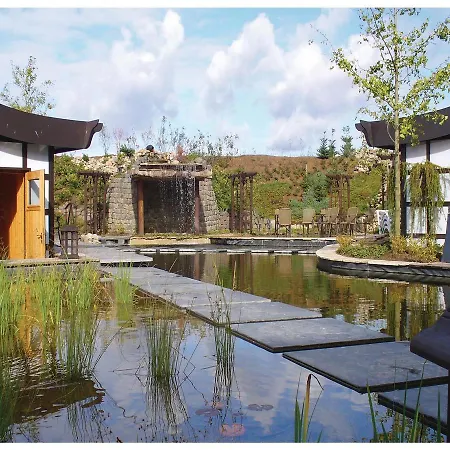 Ferienhaus Three-bedroom Holiday In Linstow